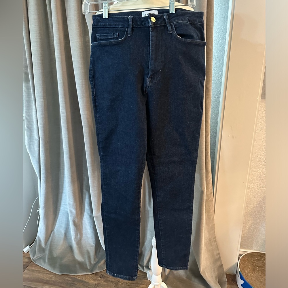 Frame ladies jeans SZ2,NWT,LE ONE SKINNY mid rise , see pics for measurements